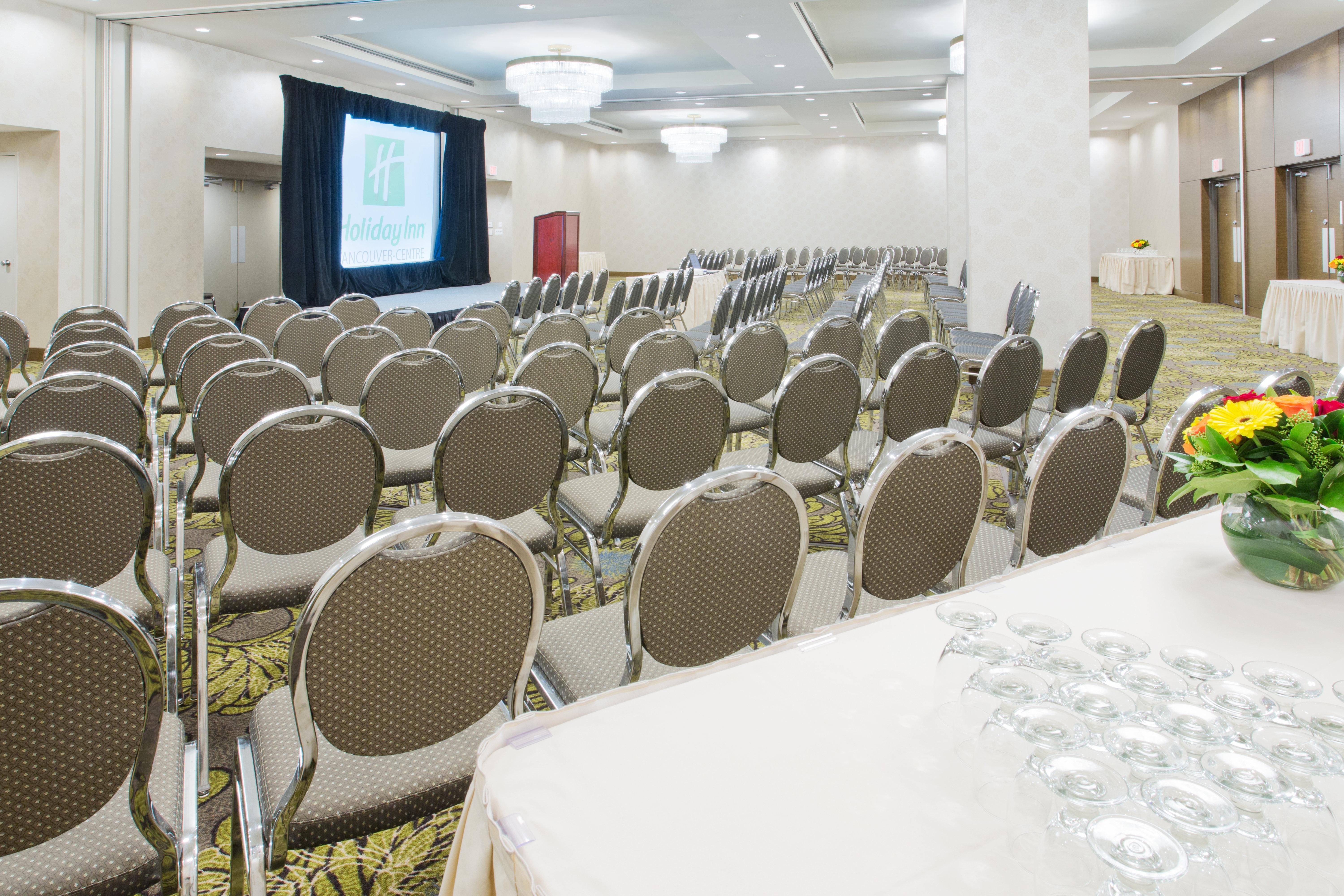 Holiday Inn Vancouver-Centre Broadway By Ihg Eksteriør bilde