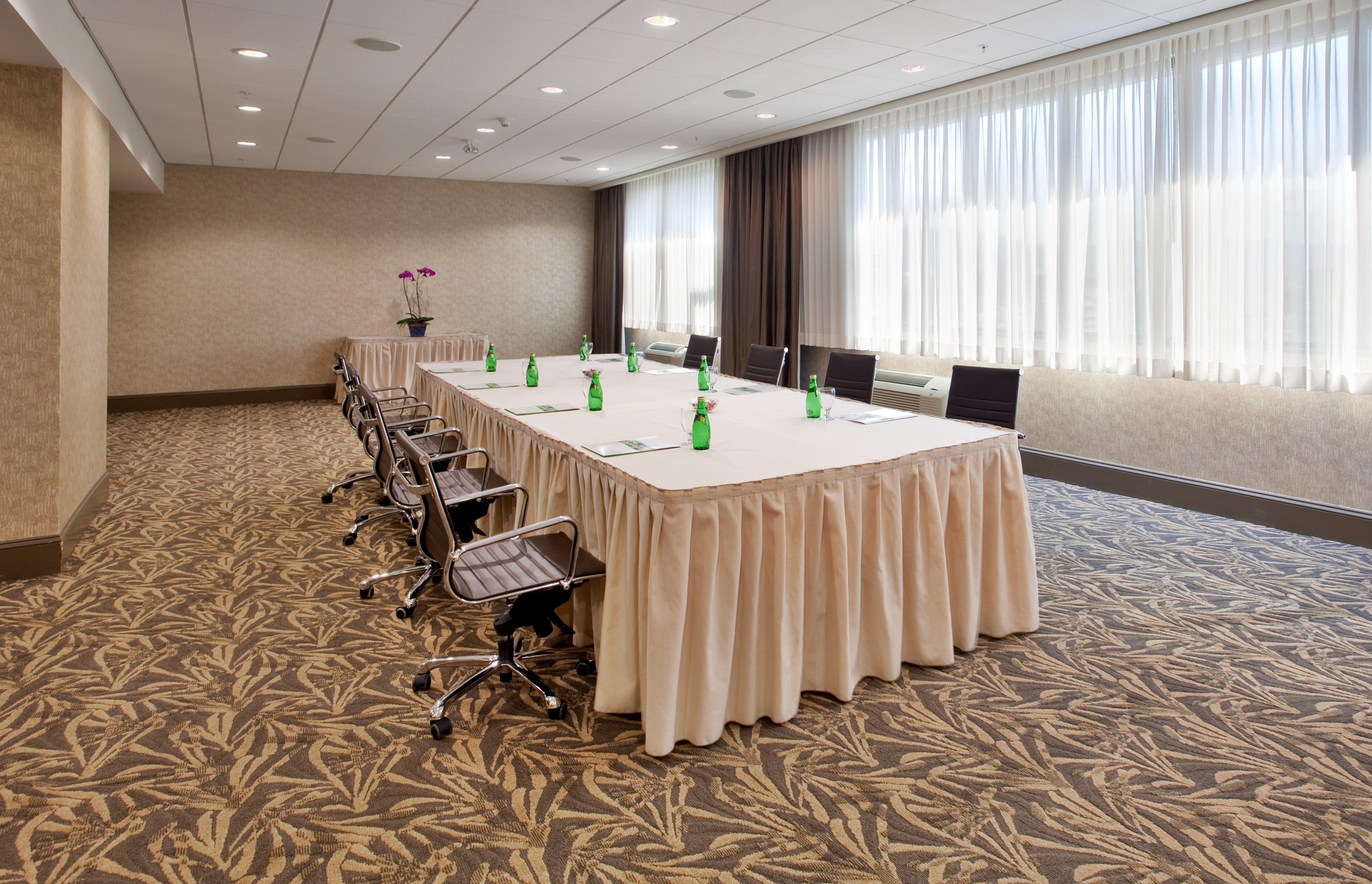 Holiday Inn Vancouver-Centre Broadway By Ihg Eksteriør bilde