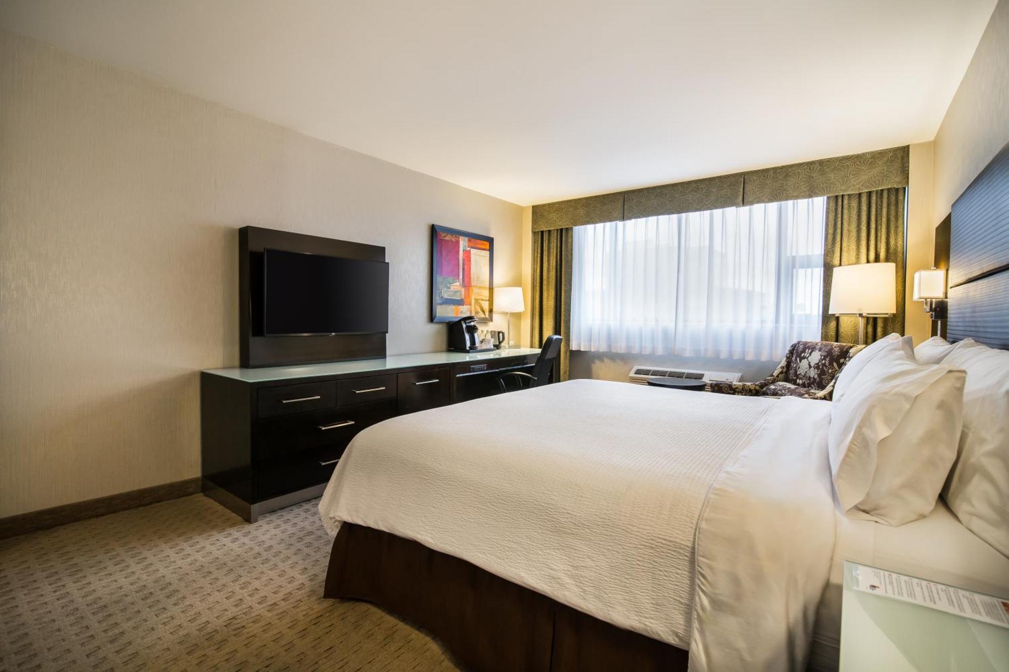Holiday Inn Vancouver-Centre Broadway By Ihg Eksteriør bilde